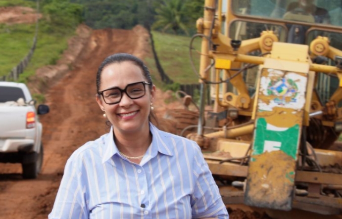 ROSANGELA DONADON: Deputada garante manutenção emergencial na Estrada da Resina após chuvas