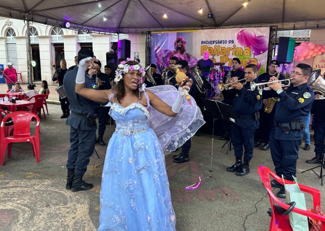 ARTISTA POPULAR: A mãe que transformou a própria história em amor por Porto Velho