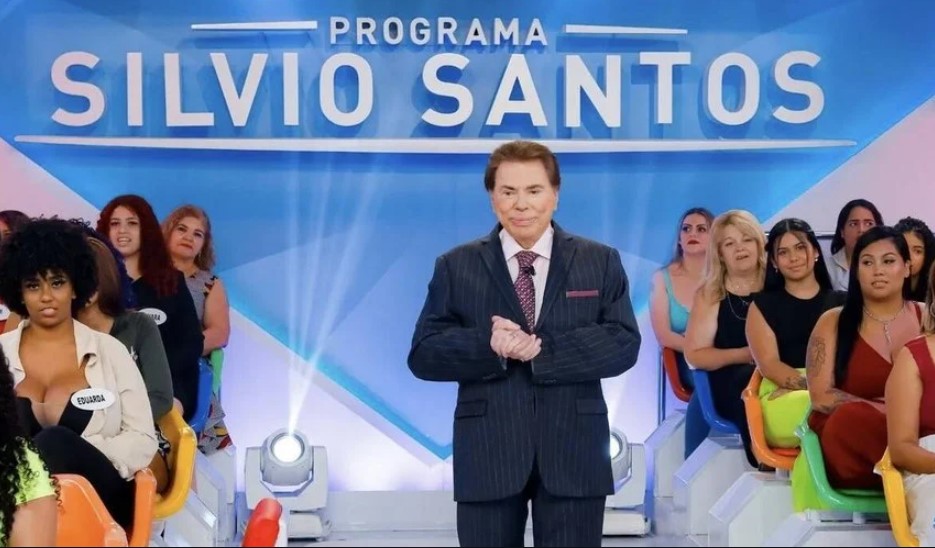 RETORNO: Sílvio Santos volta ao SBT após três meses sem gravar o programa
