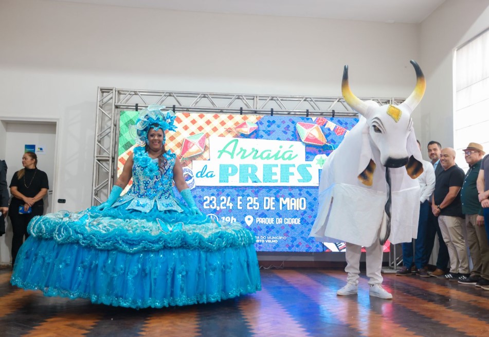 IDENTIDADE CULTURAL: Prefeitura valoriza artistas regionais no 'Arraiá da Prefs'