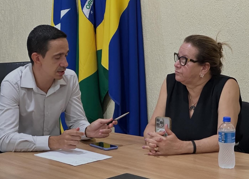 ELLIS REGINA: Vereadora alerta para carência de professores e cobra novas contratações