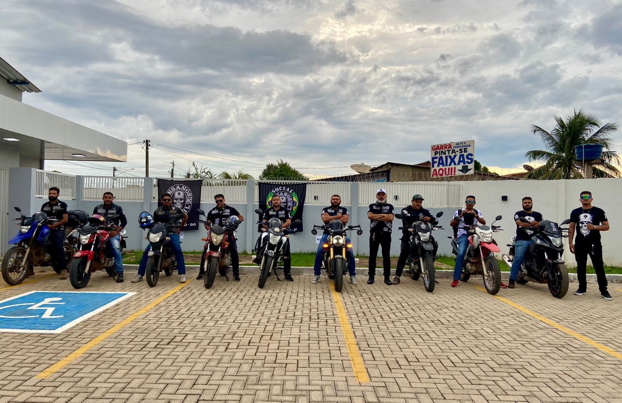 CUIDADO: Insanos Motoclube participam do Novembro Azul