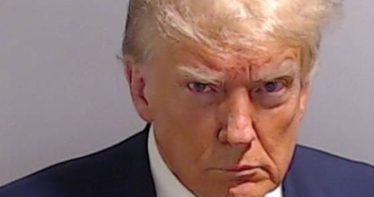 PROXIMO ALVO?: Após atacar a Venezuela, Trump confirma que EUA tem interesse na Groenlândia