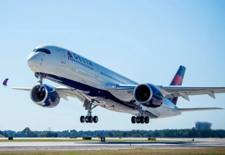 FALHA NO MOTOR: Avião da faz pouso forçado e passageiros ficam ilhados por 30h