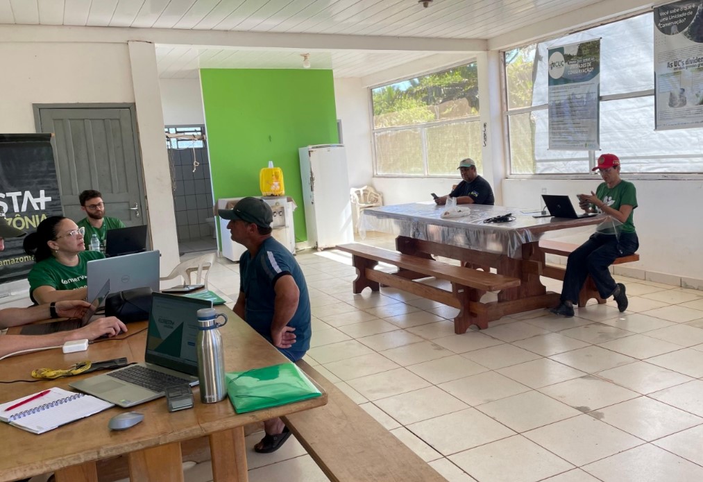 MUTIRÃO AMBIENTAL: Regularização e acesso a pagamentos por serviços ambientais nos PAs Joana D'Arc