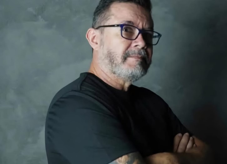 MENTE EM EQUILÍBRIO: Rondoniense lança livro sobre conciliar o emocional e formação profissional