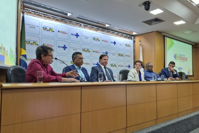 SINDSEF: Sindicato reivindica socorro emergencial para sucanzeiros durante reunião