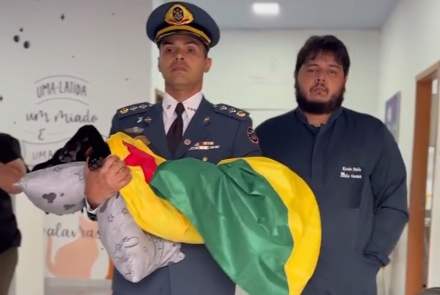 ACRE: Bombeiros se despedem de Cerys, pioneira na busca e resgate com cães