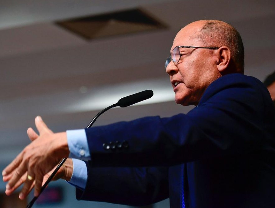 CHRISÓSTOMO: Deputado confronta Nelson Wilians durante depoimento na CPMI do INSS