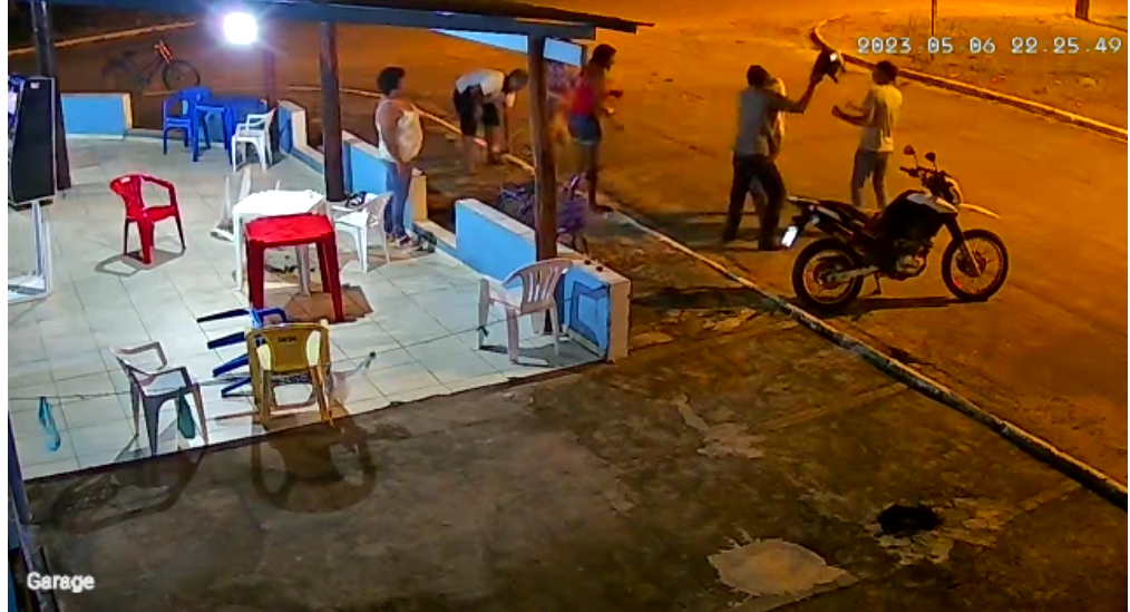 CONFRONTO FATAL: Tiroteio entre homens em bar termina com os dois mortos