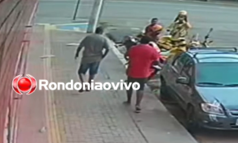 VÍDEO: Dois ladrões são filmados furtando motor de popa e fugindo com mototaxista 