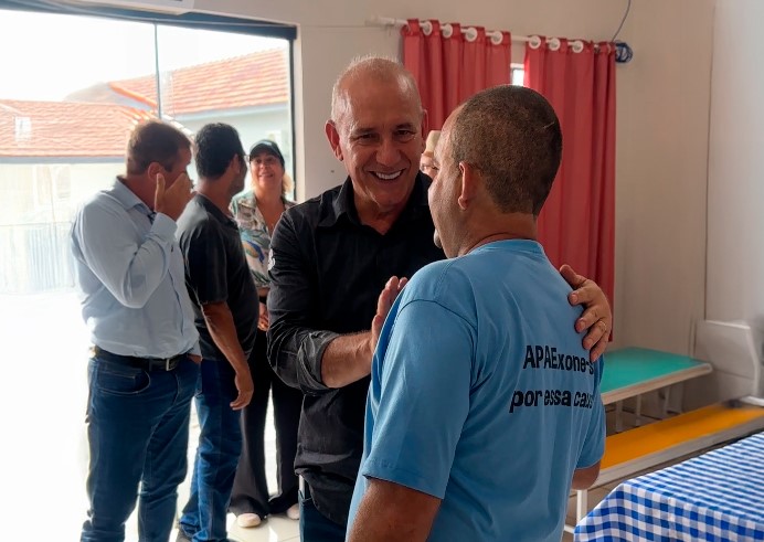 EZEQUIEL NEIVA: Apae de Cerejeiras recebe recurso para implantação de programa de Equoterapia