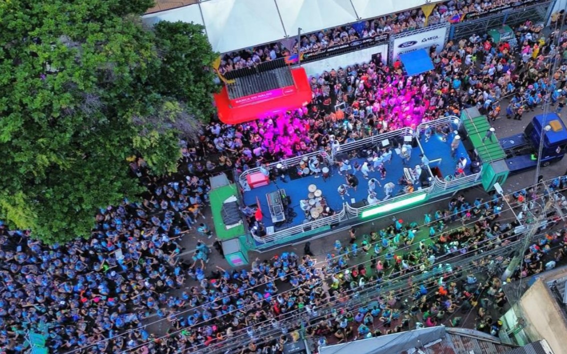 GRANDE DIA!: Hoje (14) tem Banda do Vai Quem Quer arrastando multidão 