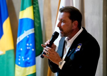 ELEIÇÕES 2026: Hildon cobra execução de recursos contra violência à mulher