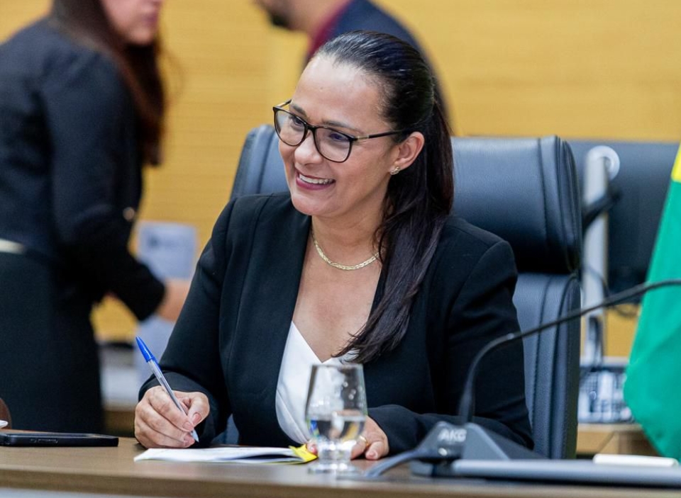 ROSANGELA DONADON: Deputada cobra melhorias em rodovia estratégica de Pimenta Bueno