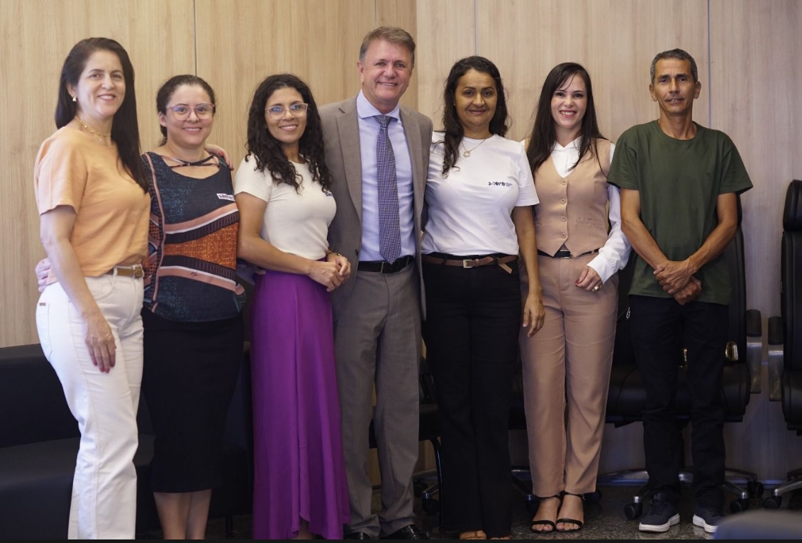 LUIZINHO GOEBEL: Deputado parabeniza educação de Colorado do Oeste por reconhecimento nacional