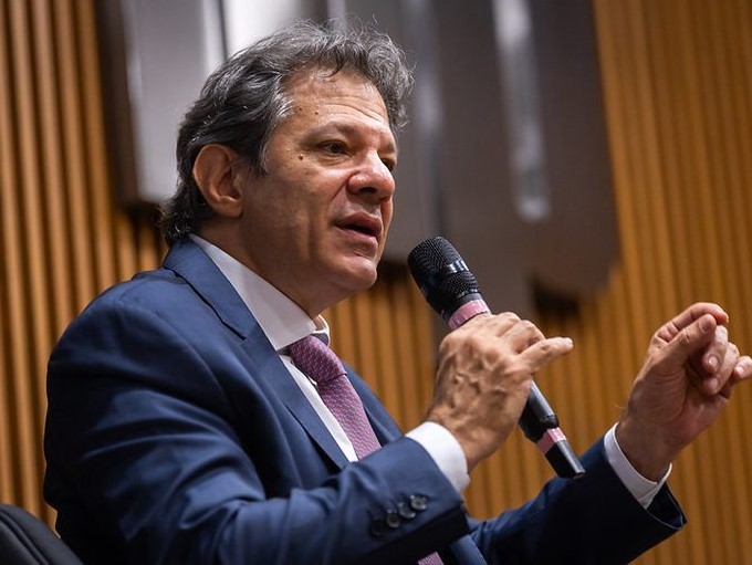 APÓS OPERAÇÃO: Haddad anuncia que Receita Federal terá delegacia contra crime organizado