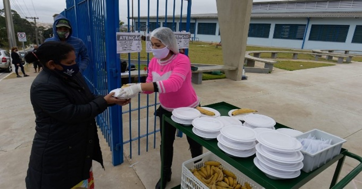 REFEIÇÕES: Divulgado edital para restaurantes participarem do Programa Prato Fácil