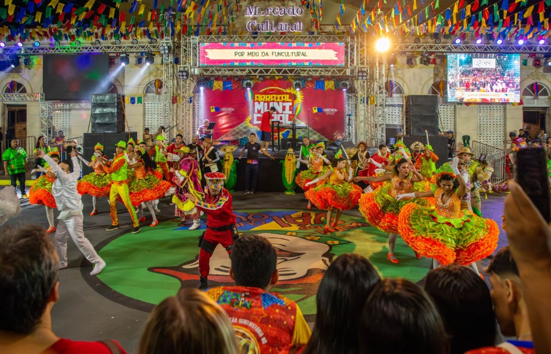 ARRAIAL MUNICIPAL: Prefeitura realiza abertura oficial do período de festas no Mercado Cultural