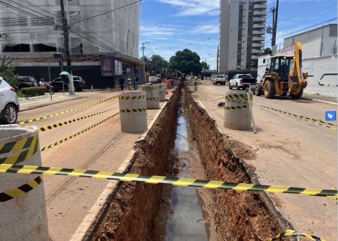 INFRAESTRUTURA URBANA: Obra de drenagem é executada na Av. Lauro Sodré para reduzir alagamentos