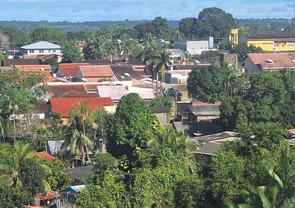 SEGURANÇA JURÍDICA: Governo de RO realiza mutirão de regularização fundiária no Bairro Costa e Silva