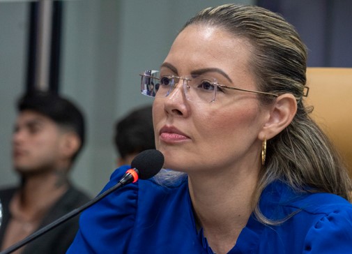 SOFIA ANDRADE: TJRO reforma sentença e absolve vereadora em ação movida por Marcos Rocha