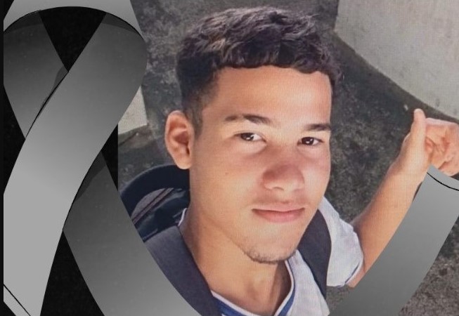 ACIDENTE: Jovem de 17 anos perde a vida após moto colidir com carro