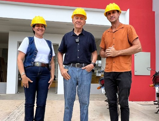 CONFÚCIO MOURA: Obra de creche paralisada por oito anos é retomada após emenda de senador