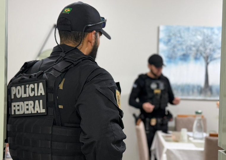 EFEITO MASTER: PF apura irregularidades na gestão de recursos previdenciários no AM