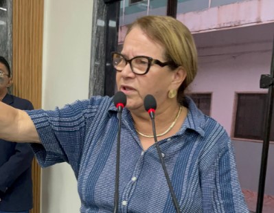 ELLIS REGINA: Vereadora fala sobre encaminhamento da pauta salarial dos servidores 