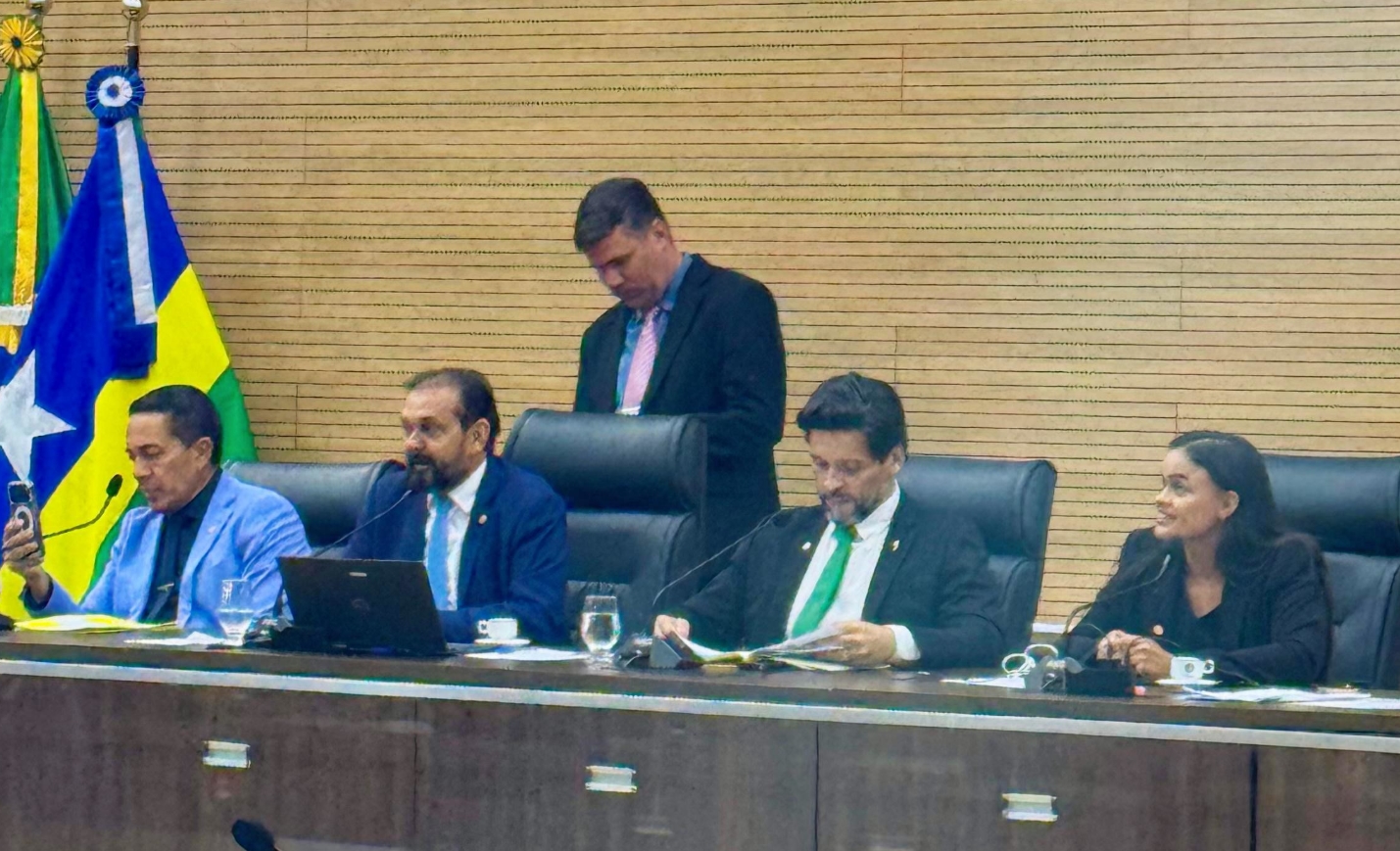 LAERTE GOMES: Deputado defende incentivo ao cooperativismo e priorização do leite produzido em RO
