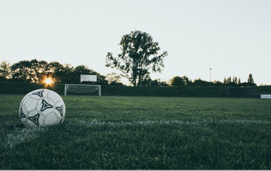 As promessas do futebol brasileiro: jovens talentos que brilharam em 2024