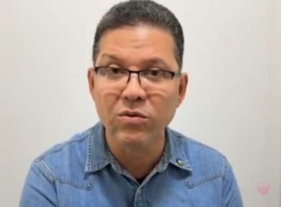 BRASILEIROS RETIRADOS: Parte dos políticos deixa Israel de ônibus e Marcos Rocha é dúvida