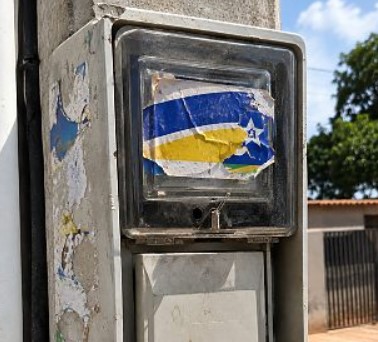 ENERGISA ALERTA: Adesivos e santinhos podem atrapalhar leitura de energia