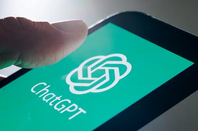 IMPACTO: Uso do ChatGPT pode estar corroendo seu cérebro, segundo estudo