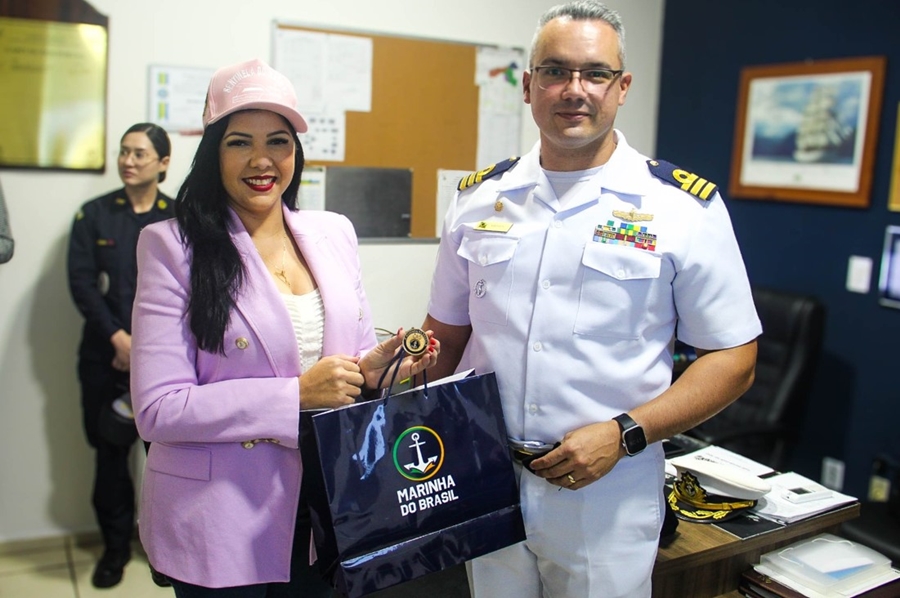 CRISTIANE LOPES: Deputada realiza visita institucional à Capitania Fluvial de Porto Velho