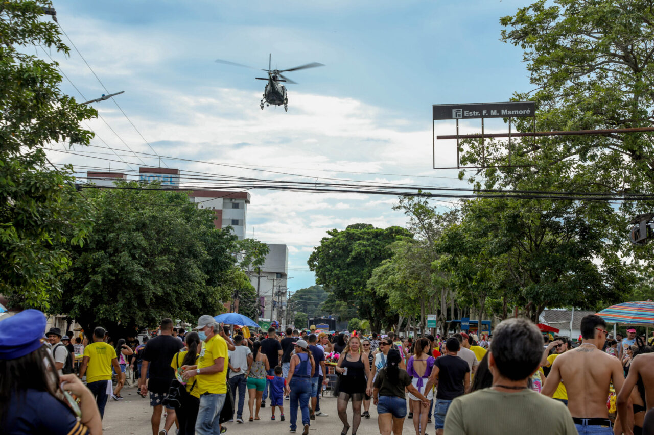 CARNAVAL: Cuidados com transmissão de doenças virais são repassados ​​à população