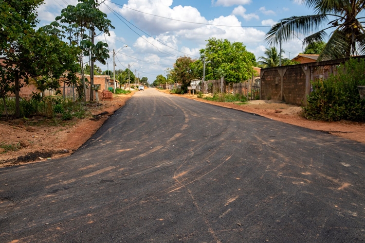 INFRAESTRUTURA: Bairro Ronaldo Aragão tem 100% das ruas regularizadas asfaltadas