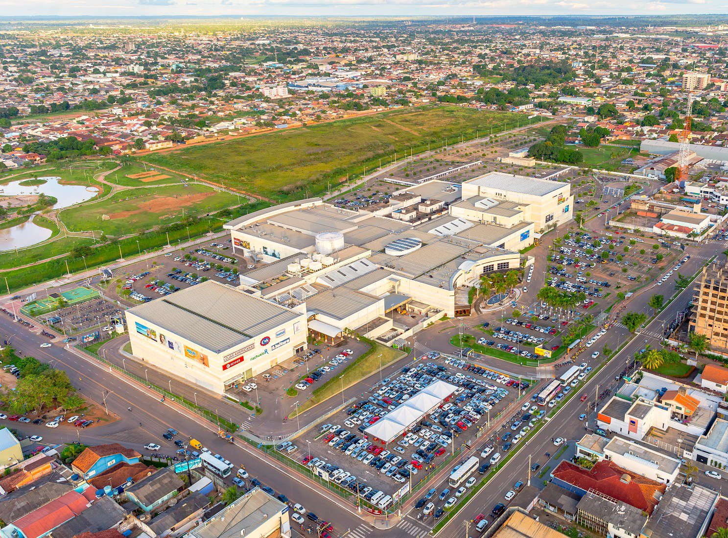 EMPREENDIMENTOS: Dirigente do PVH Shopping anuncia novidades em entrevista