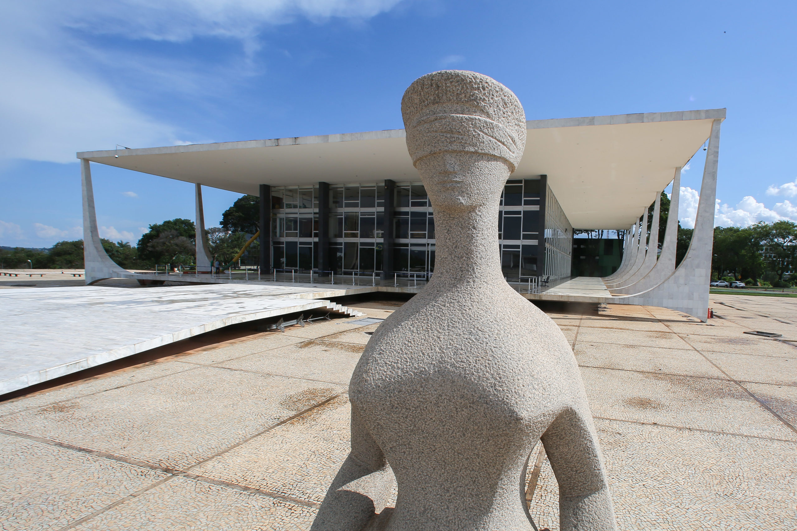 STF: Mais um voto a favor da descriminalização do porte de maconha para uso pessoal 