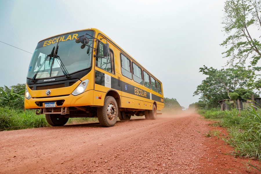 NESTE SÁBADO (21): Motoristas e monitores do transporte escolar receberão nova formação