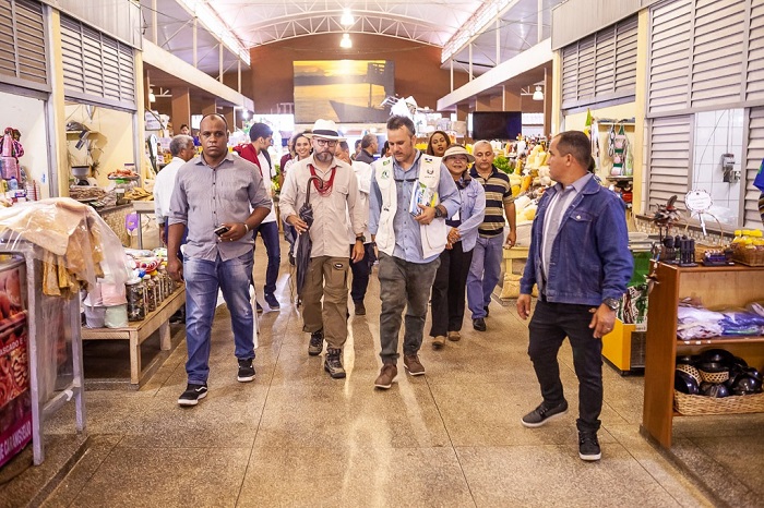 ECONOMIA: Aleks Palitot participa de curso sobre potencial turístico de Porto Velho