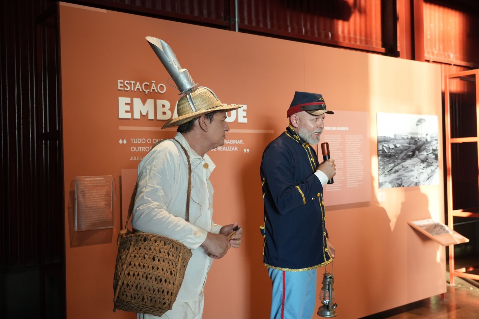 HISTÓRIA VIVA:  'Uma Noite no Museu'leva interatividade à população no complexo EFMM