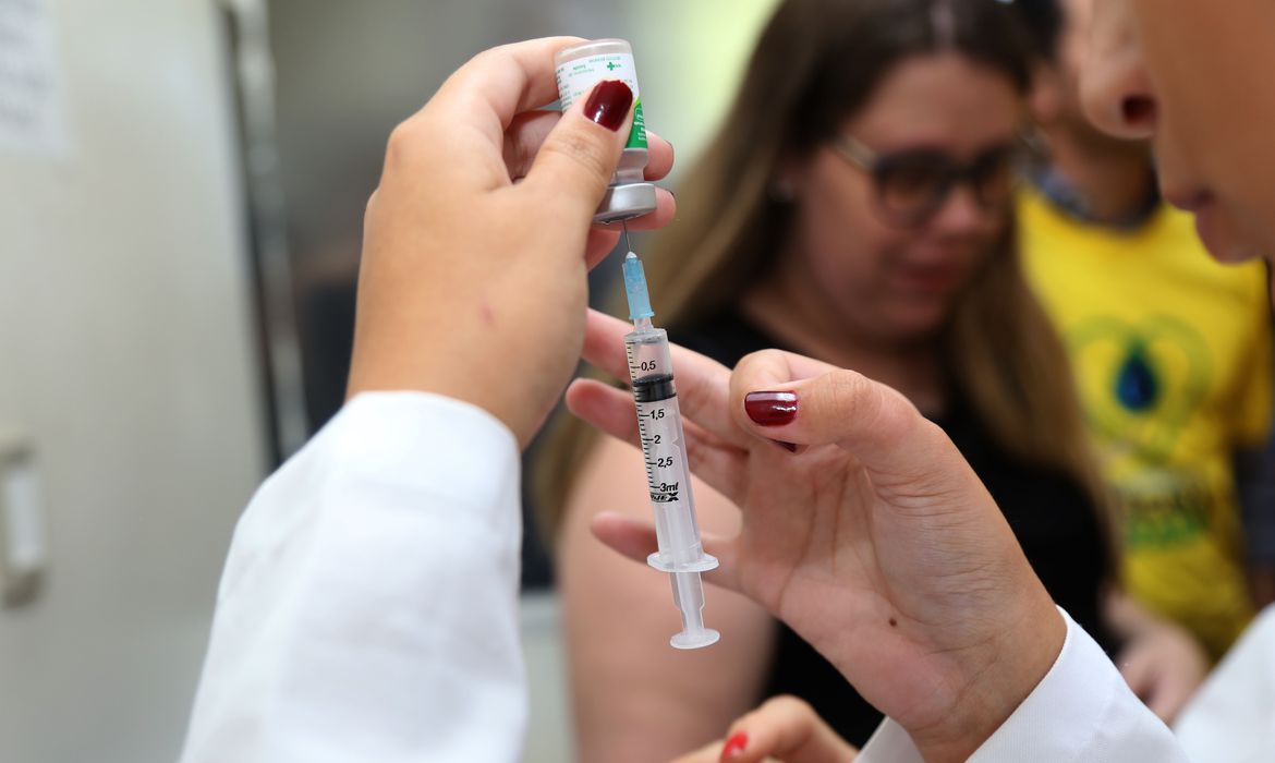 PREVENÇÃO: Campanha contra gripe inicia nova etapa de vacinação em todo Brasil