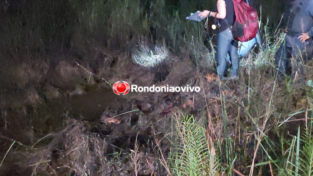 VÍDEO: Cadáver de mulher em decomposição é encontrado jogado em matagal