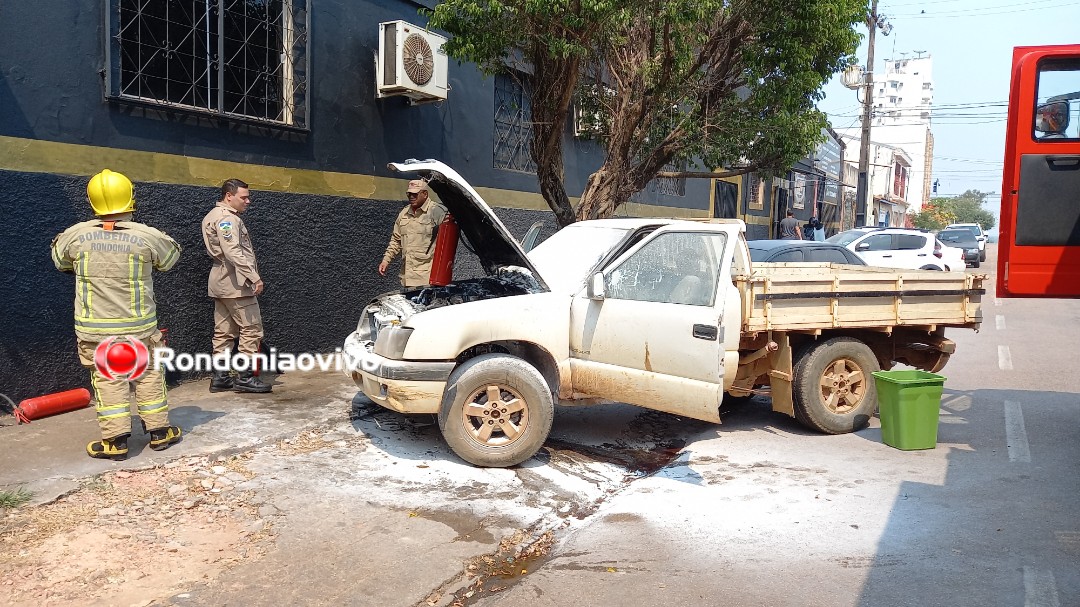 AO VIVO: Caminhonete pega fogo próximo de hospital no Centro