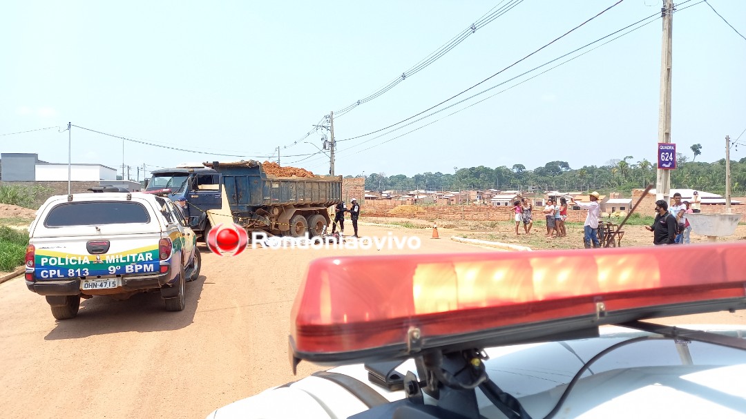 CONFIRA O VÍDEO: Motociclista morre esmagado por caçamba na zona Sul