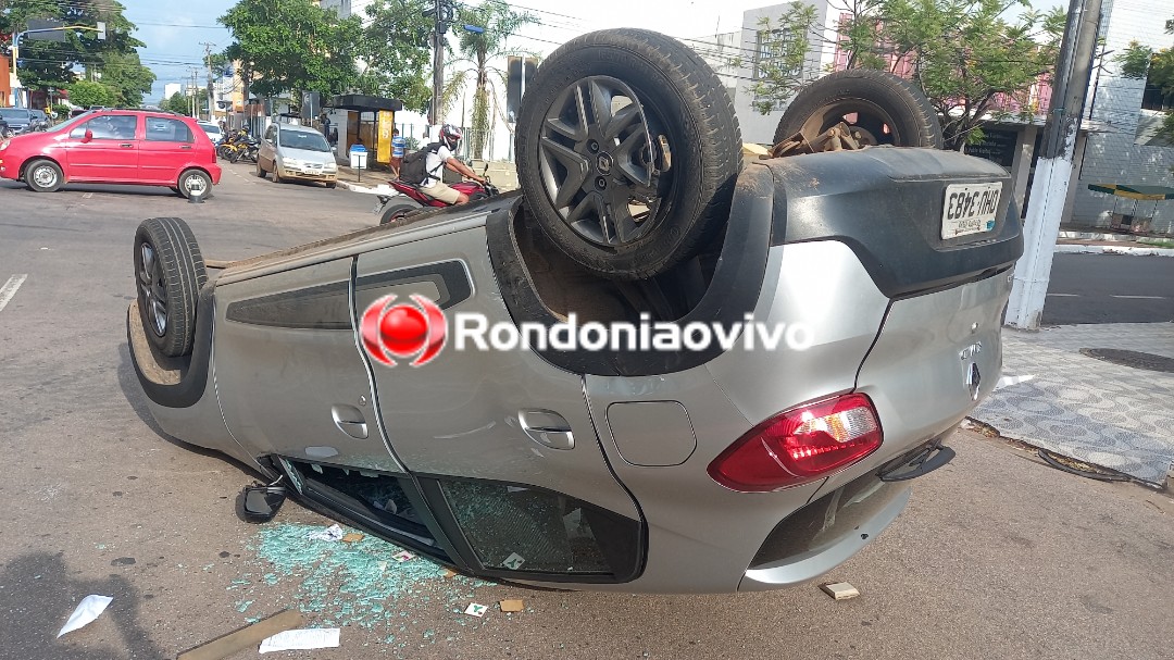 VÍDEO: Capotamento de automóvel deixa motorista ferido em Porto Velho