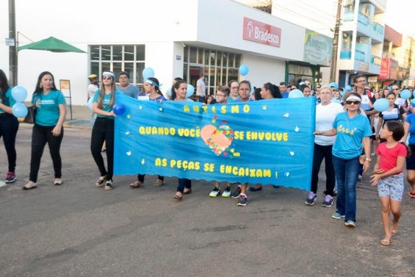 HOMENAGEM: Dia da Conscientização do Autismo é comemorado com caminhada