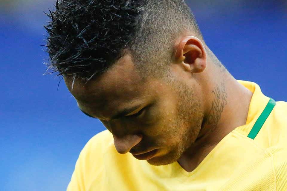 Real Madrid desiste de contratar Neymar após acusação de estupro